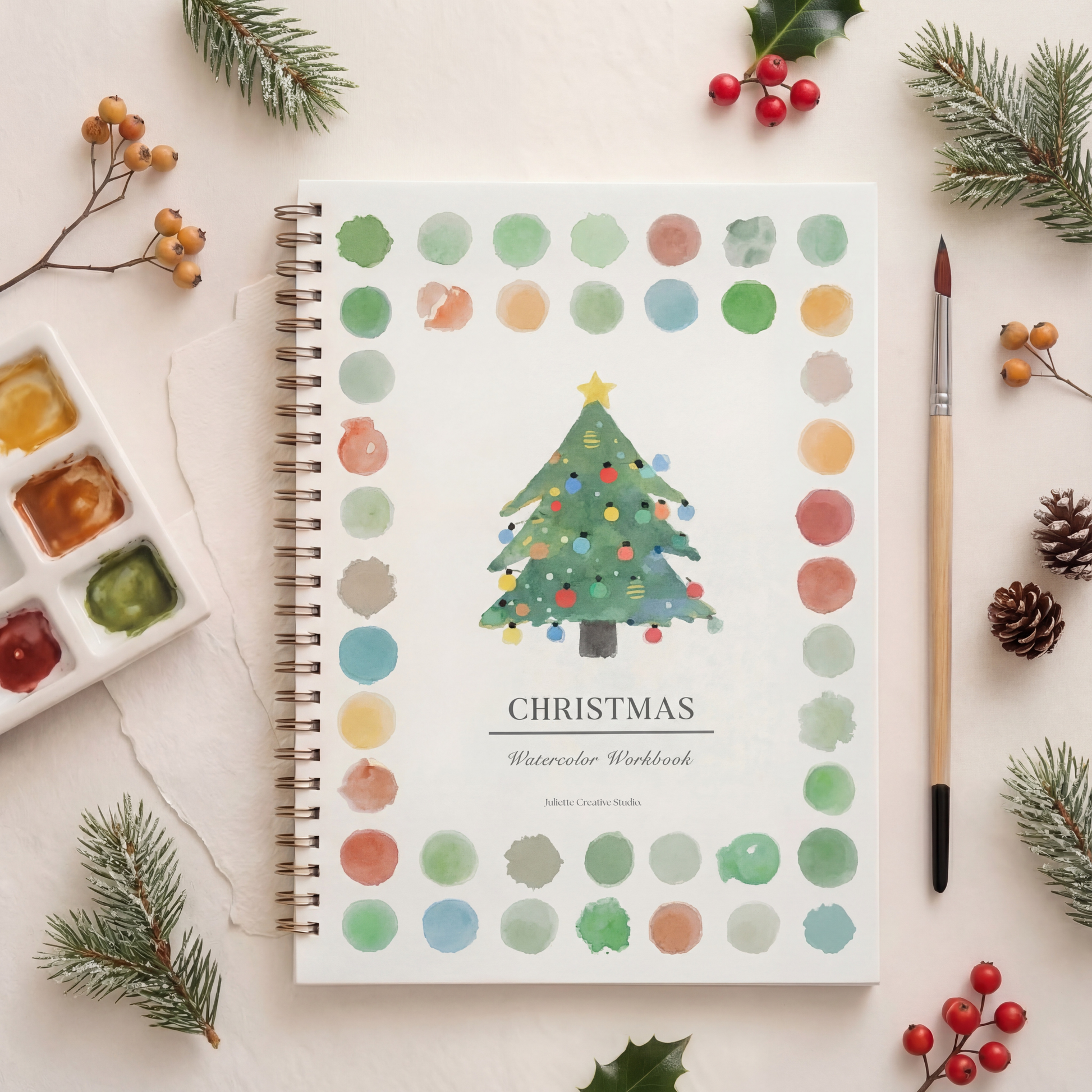 Carnet aquarelle Christmas avec sapin de Noël, pinceau et palette peinture